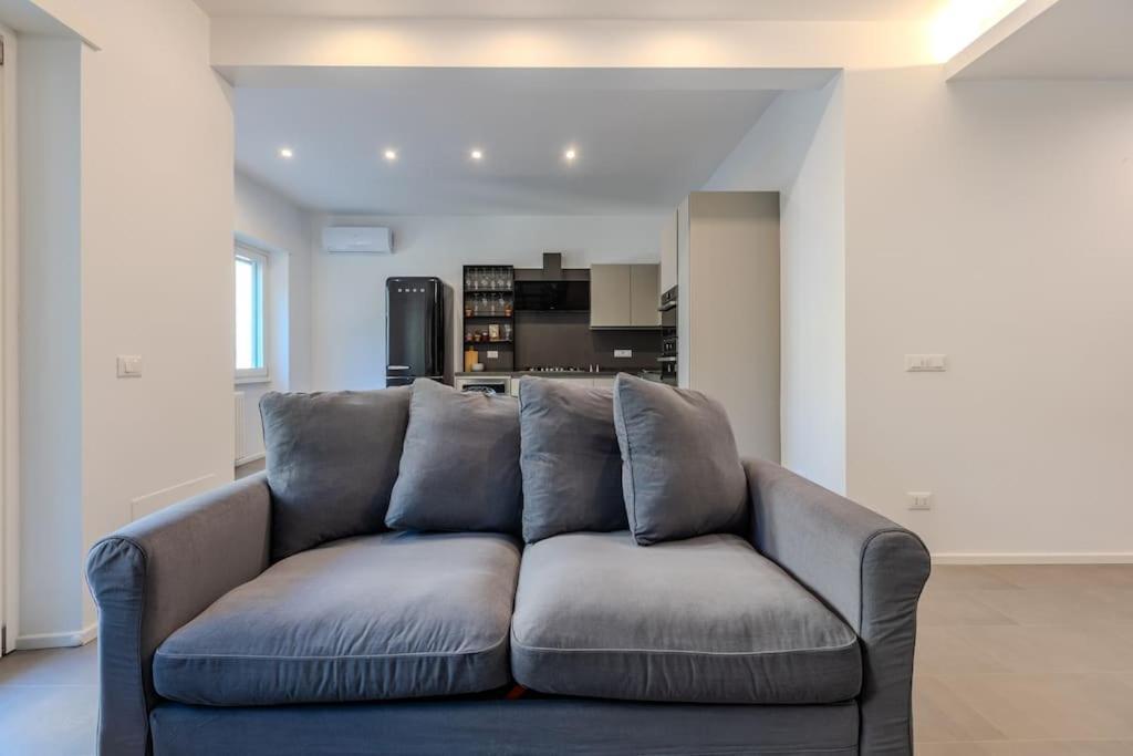 Great Home Laurentina Metro B 로마 외부 사진